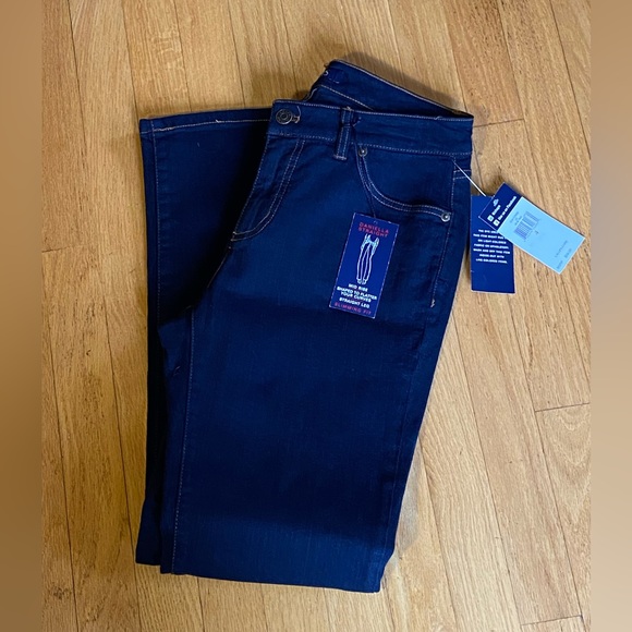 Chaps Denim - Chaps Daniella Curvy Straight Leg Women’s Jeans size 4 short